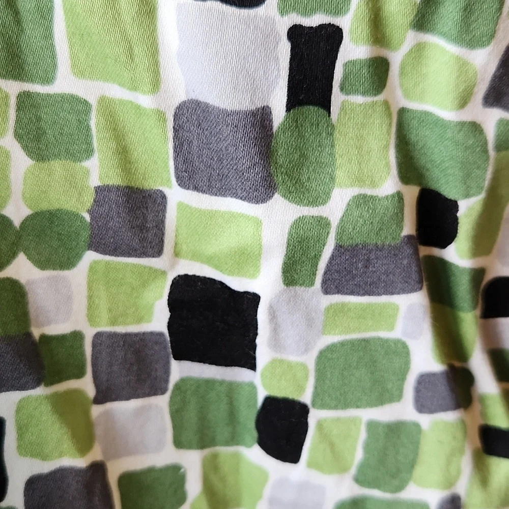 Apt. 9 Green Geometric Faux Wrap Top